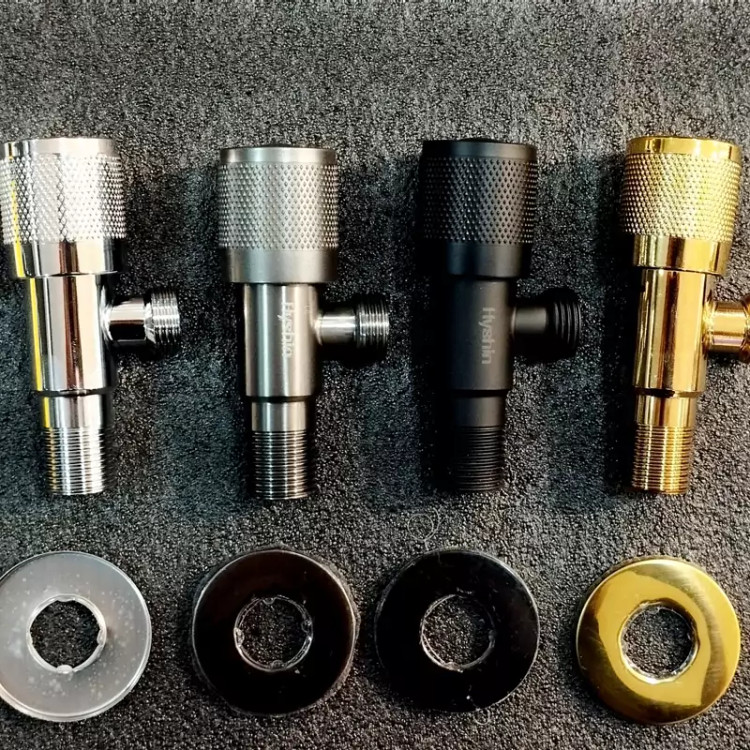 نمای نزدیک از رزوههای با دقت بالا