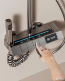 نمای کلی دوش حمام هوشمند پیانویی Dicalan