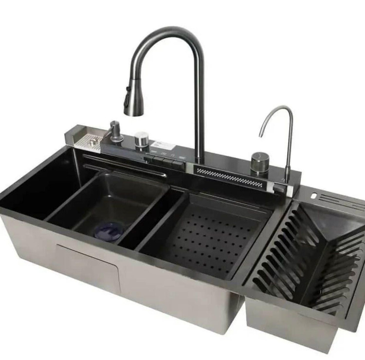 نمای جانبی از آچکان داخلی و محل تعبیه شده لوازم شستشو