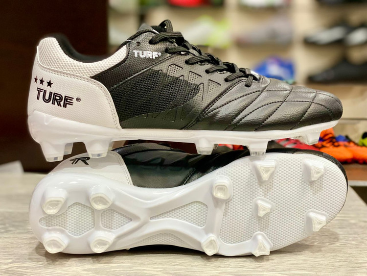 نمای جانبی کفش اسپرت مدل 2592 برند Turf