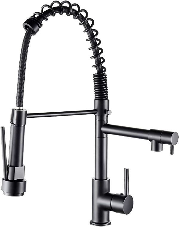 نمای کامل شیر ظرفشویی Hyshin D60 روی سینک