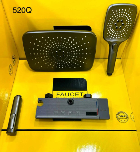 دوش پیانویی هوادیائو ۵۲۰Q با نمایشگر دیجیتال دما