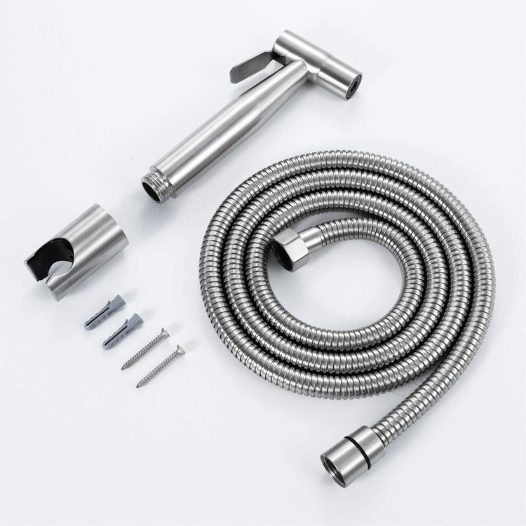 نازل شاتاف، جایگزین شلنگ توالت