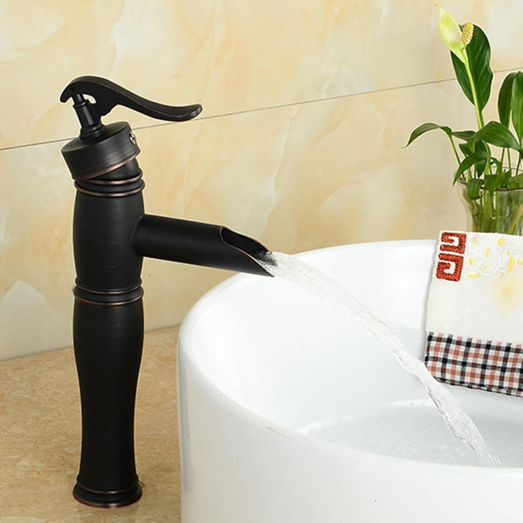 شیر روشویی لاکچری مشکی طلایی پایه بلند