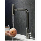 «نمای کاربردی شیر شاوری HuaDiao در سینک آشپزخانه»