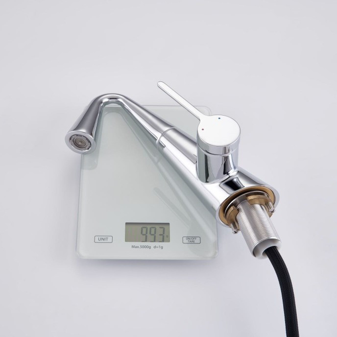 نمای نزدیک شاور شیر روشویی Hyshin