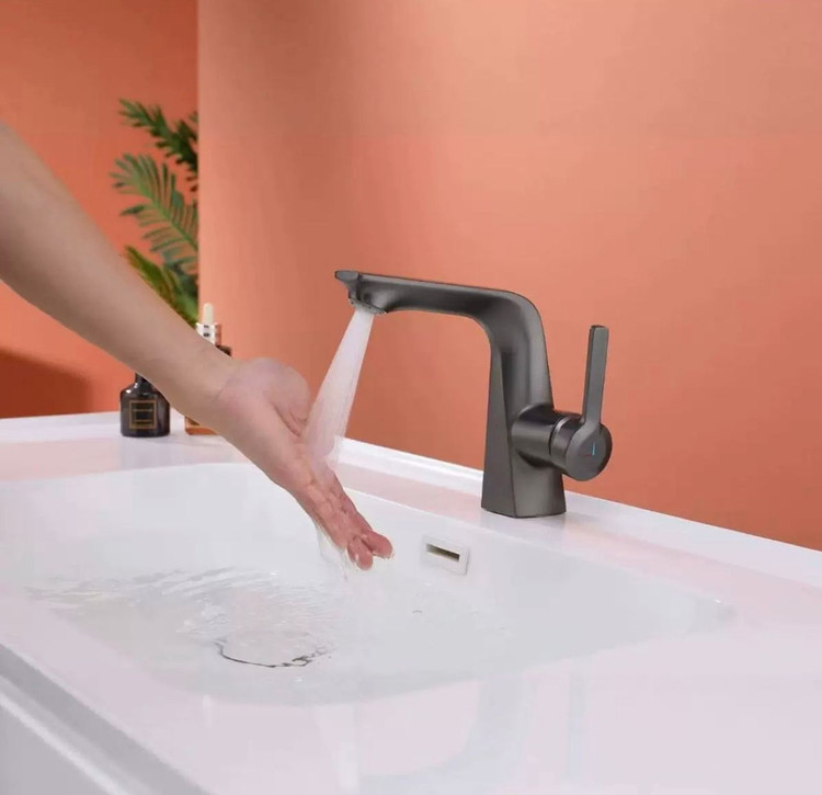 شیر روشویی مدرن Hyshin کروم