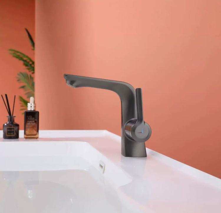 شیر روشویی لوکس سرویس بهداشتی